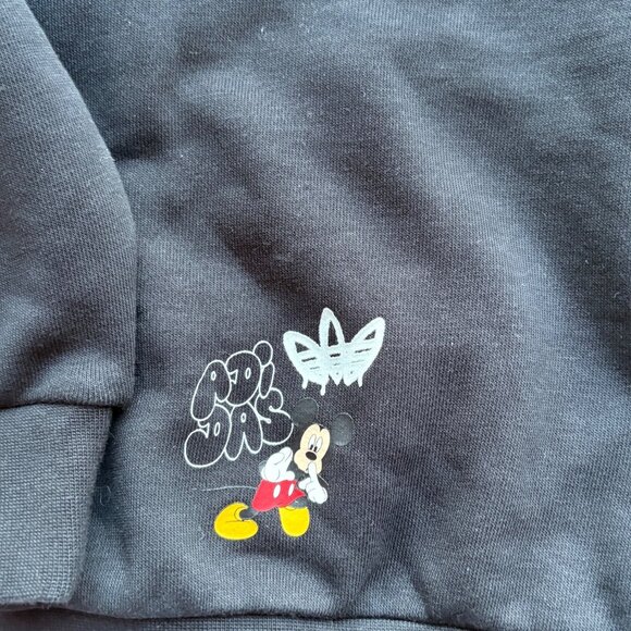 Adidas X Disney Mickey Mouse Kids Sweatshirt Black Size 5T Crewneck Cotton Blend - Picture 2 of 10